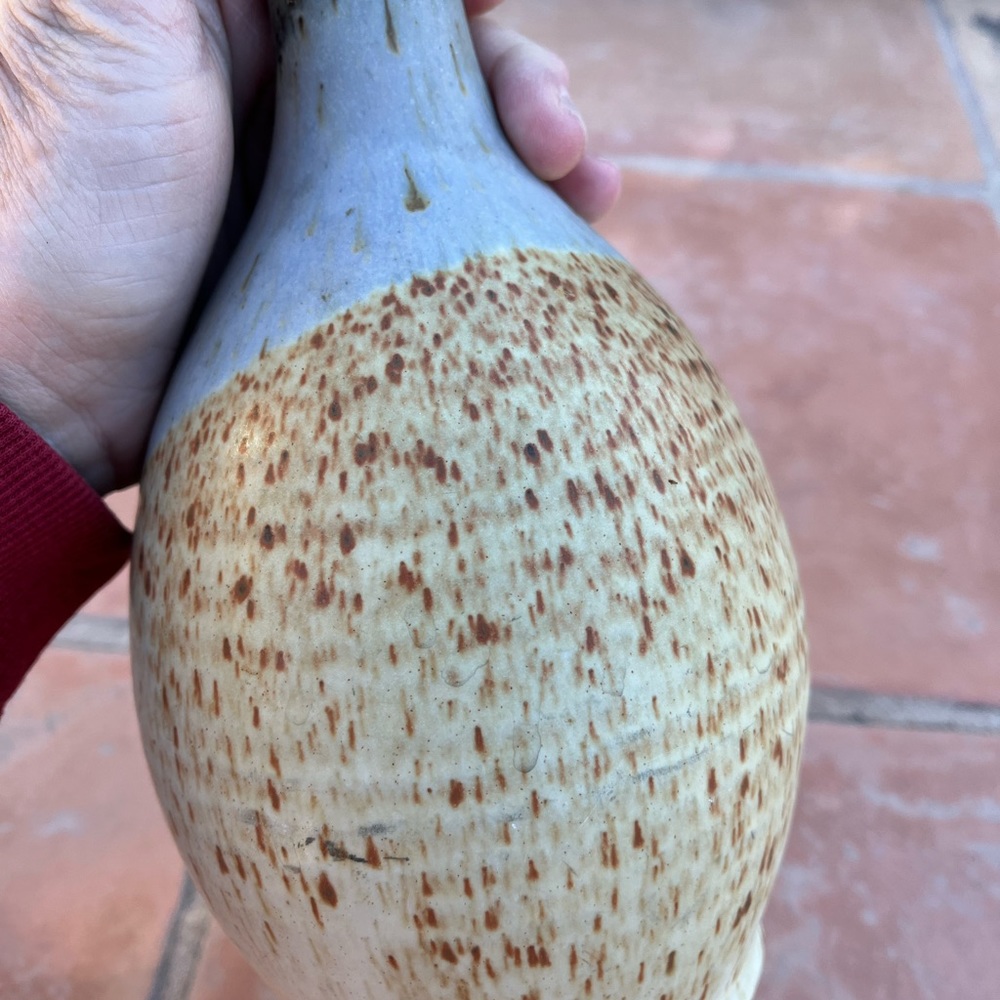 Handmade Art Pottery Vase - Picture 7 of 11